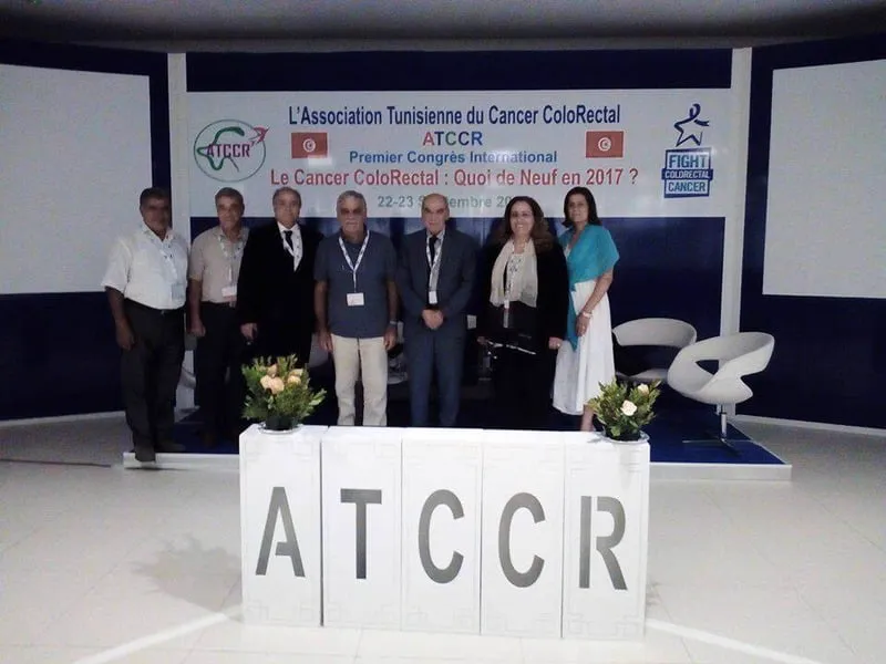 Le bureau de l’ATCCR sur la scène du premier congrès international, en 2017.